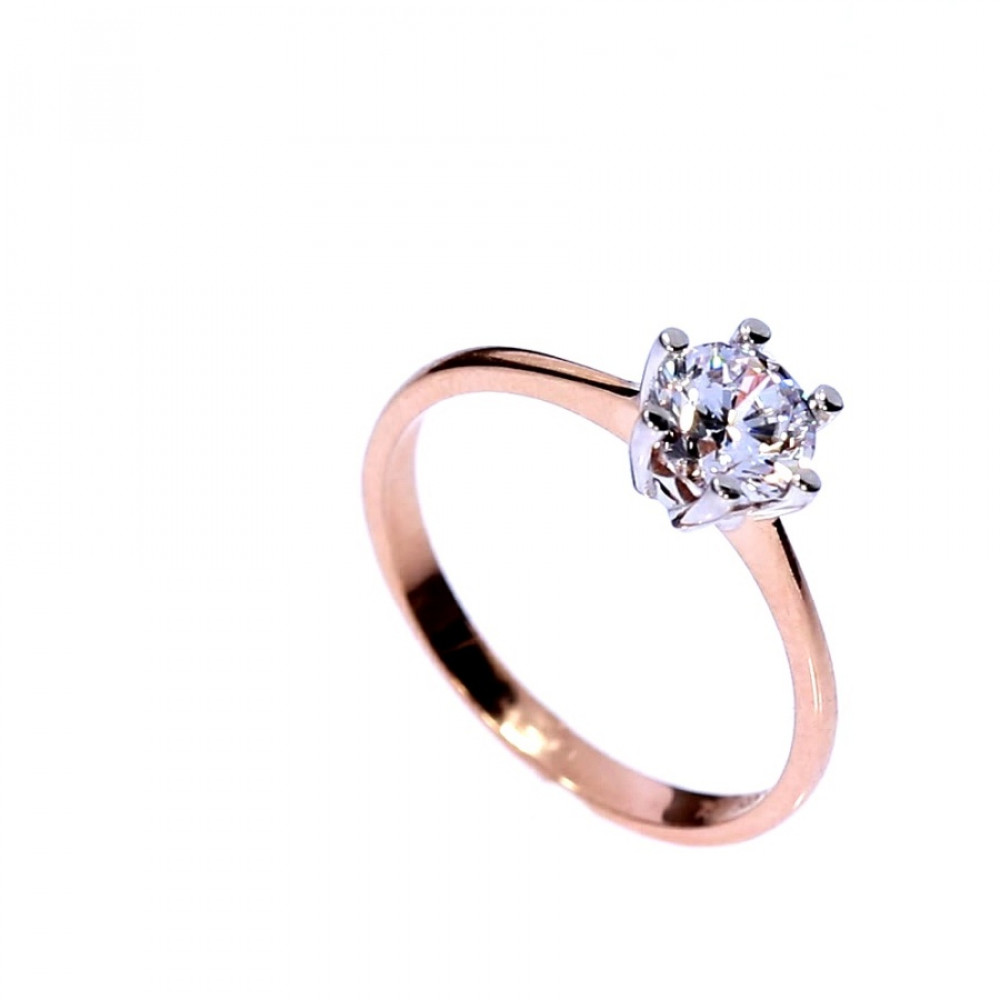 Golden ring with zircon