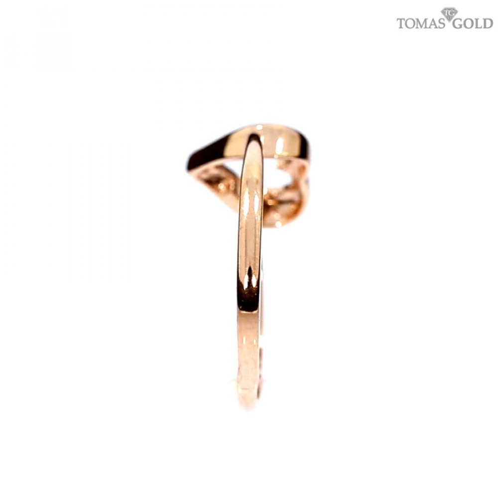 Golden ring with zircon