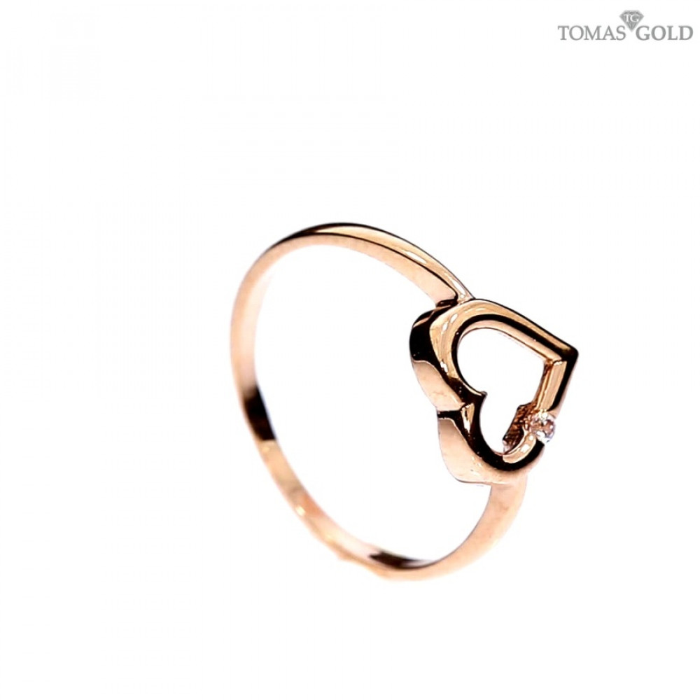 Golden ring with zircon