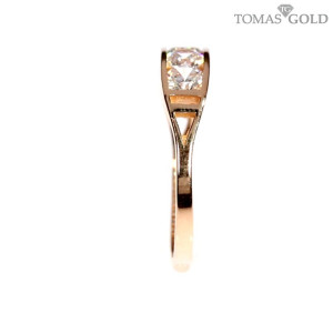 Kuldnesõrmus tsirkoonidega