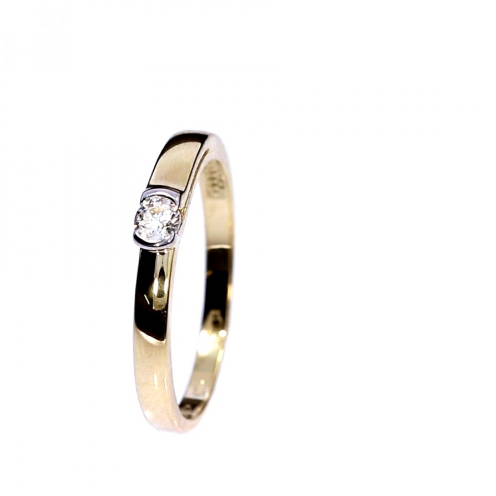 Kuldsõrmus tsirkoonidega