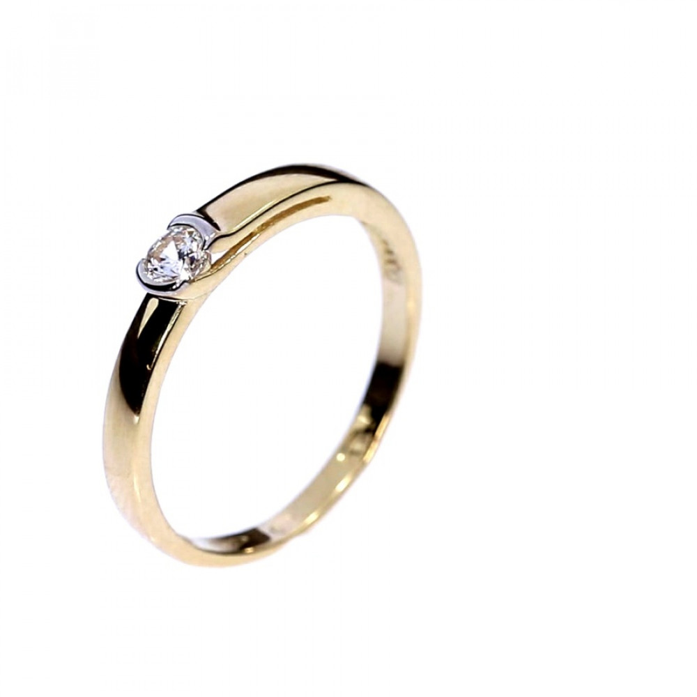 Kuldsõrmus tsirkoonidega