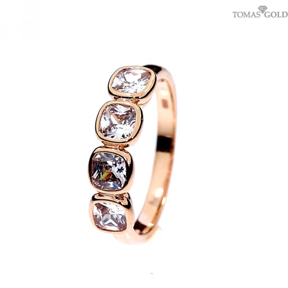 Golden ring with zircon