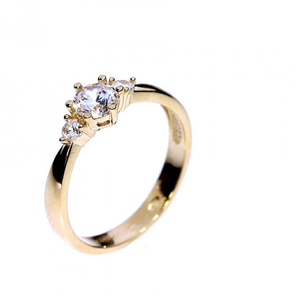 Золотое кольцо с цирконом