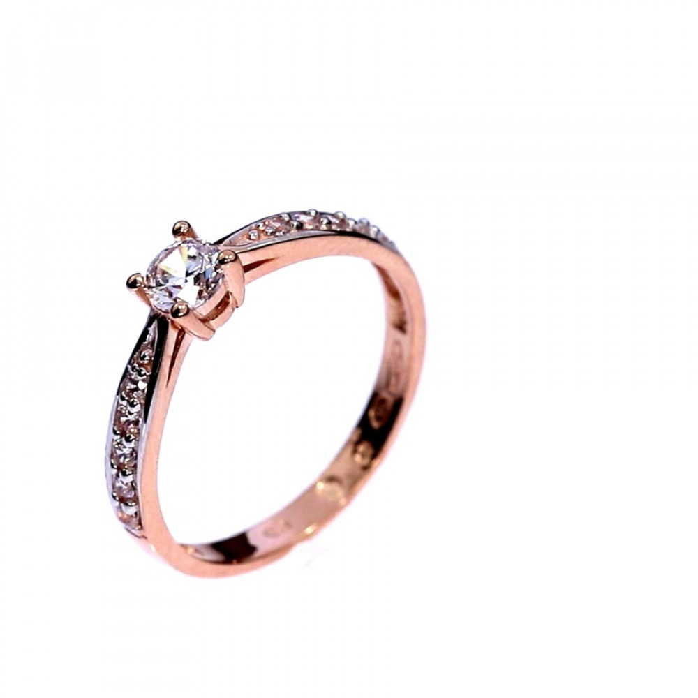 Golden ring with zircon