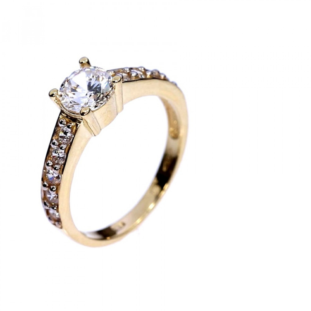 Kuldsõrmus tsirkoonidega