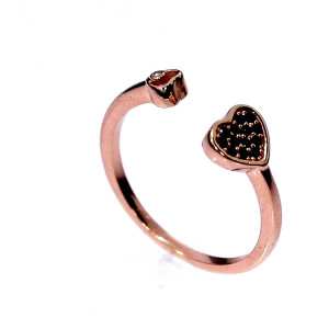 Kuldsõrmus tsirkoonidega