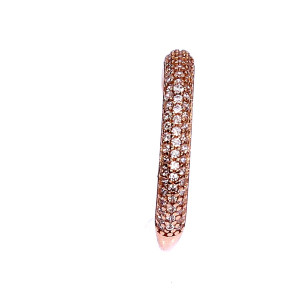 Kuldnesõrmus tsirkoonidega