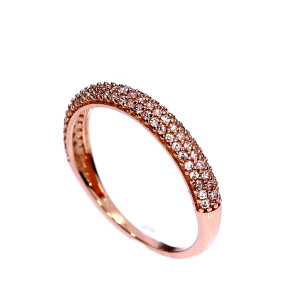 Kuldnesõrmus tsirkoonidega