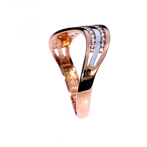 Golden ring with zircon