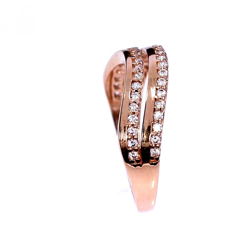 Kuldnesõrmus tsirkoonidega