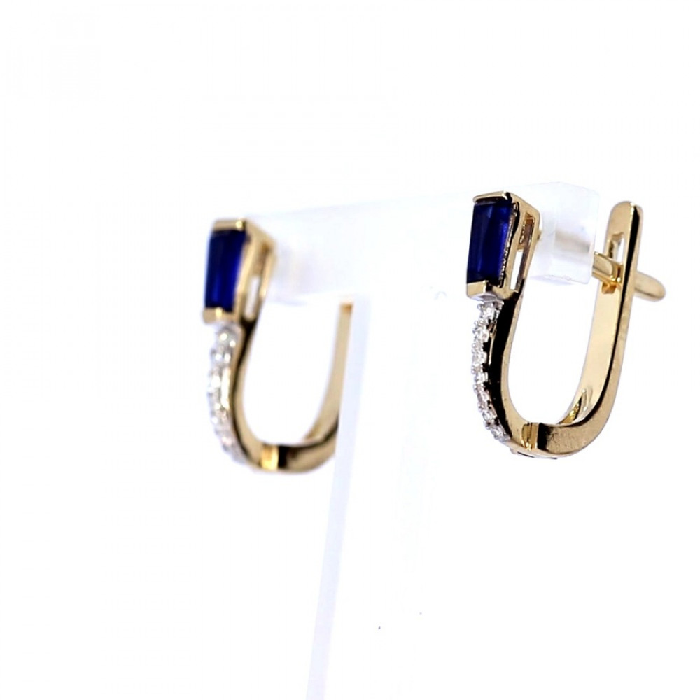 Gold earrings with sapphire