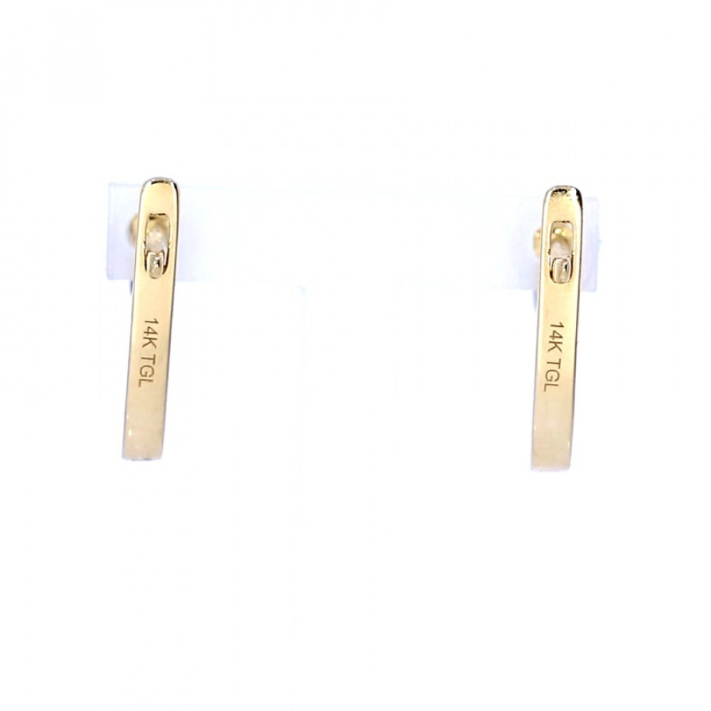 Gold earrings with sapphire