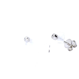 Auksiniai auskarai su briliantais