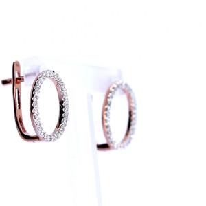 Золотый серьги с бриллиантом