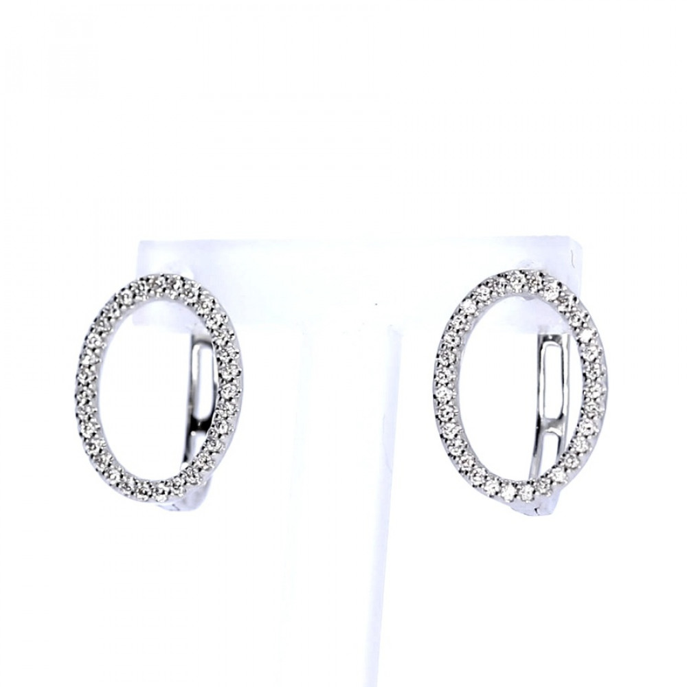 Gold earrings with diamonds