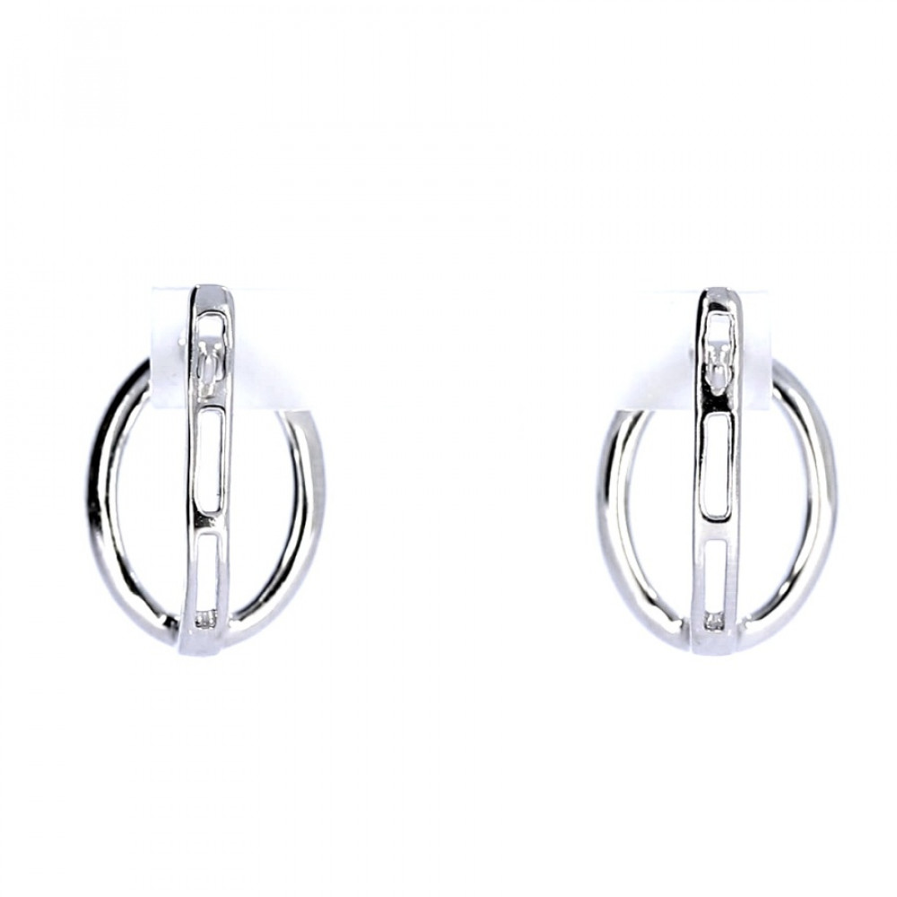 Gold earrings with diamonds