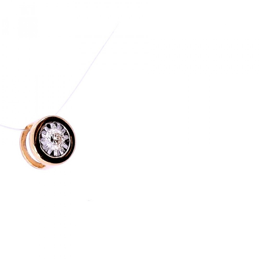 Golden pendant with with diamond