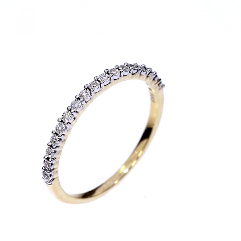 Золотое кольцо с драгоценными камнями