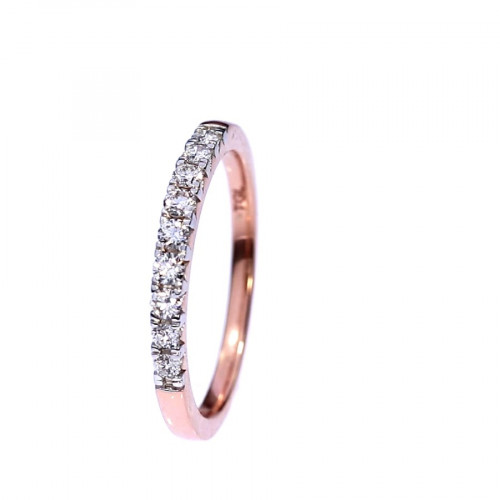 Золотое кольцо с бриллиантами