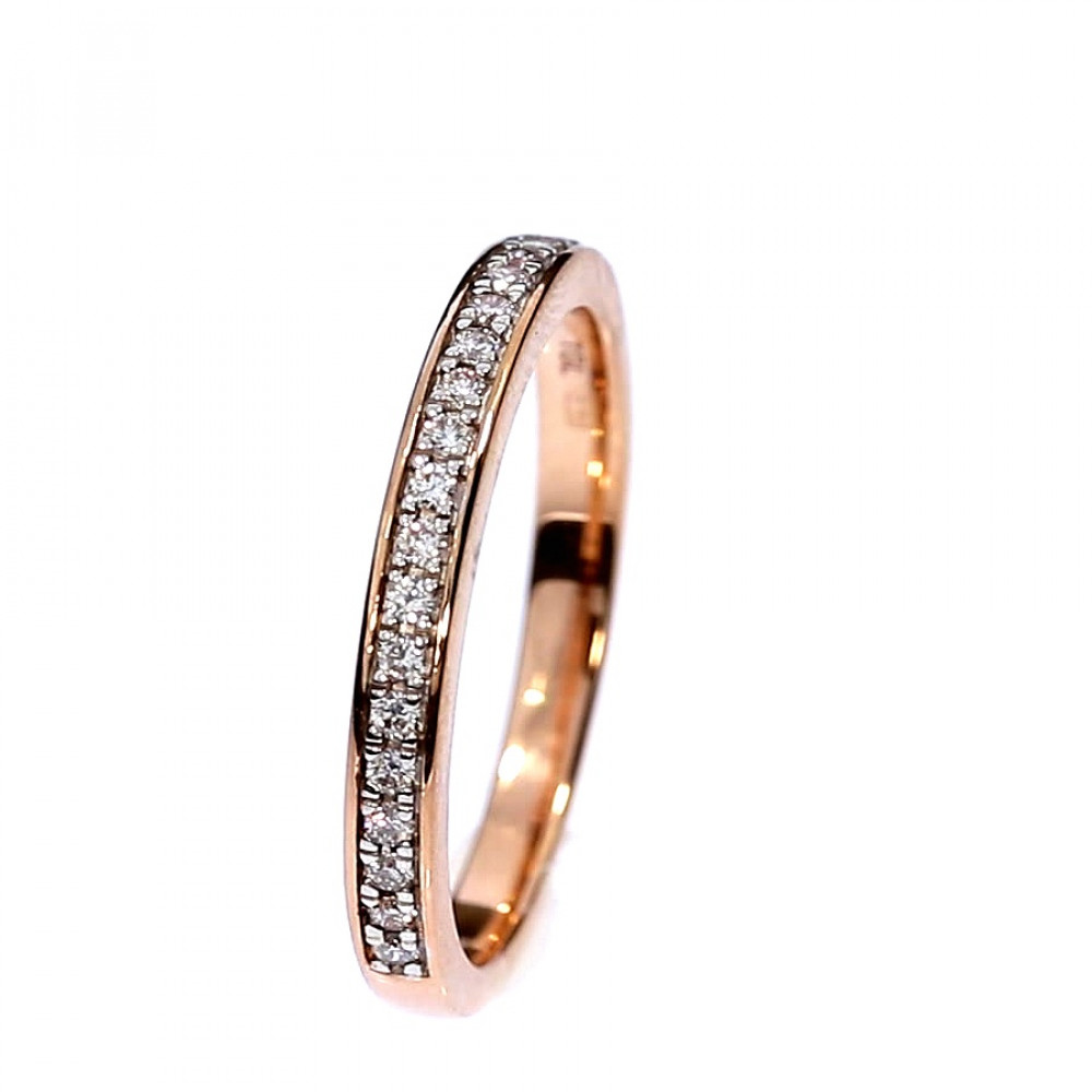 Золотое кольцо с бриллиантами