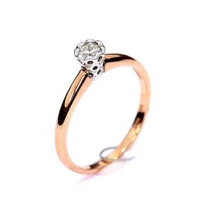 Kuldsõrmus briljandiga