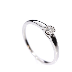 Auksinis žiedas su briliantu