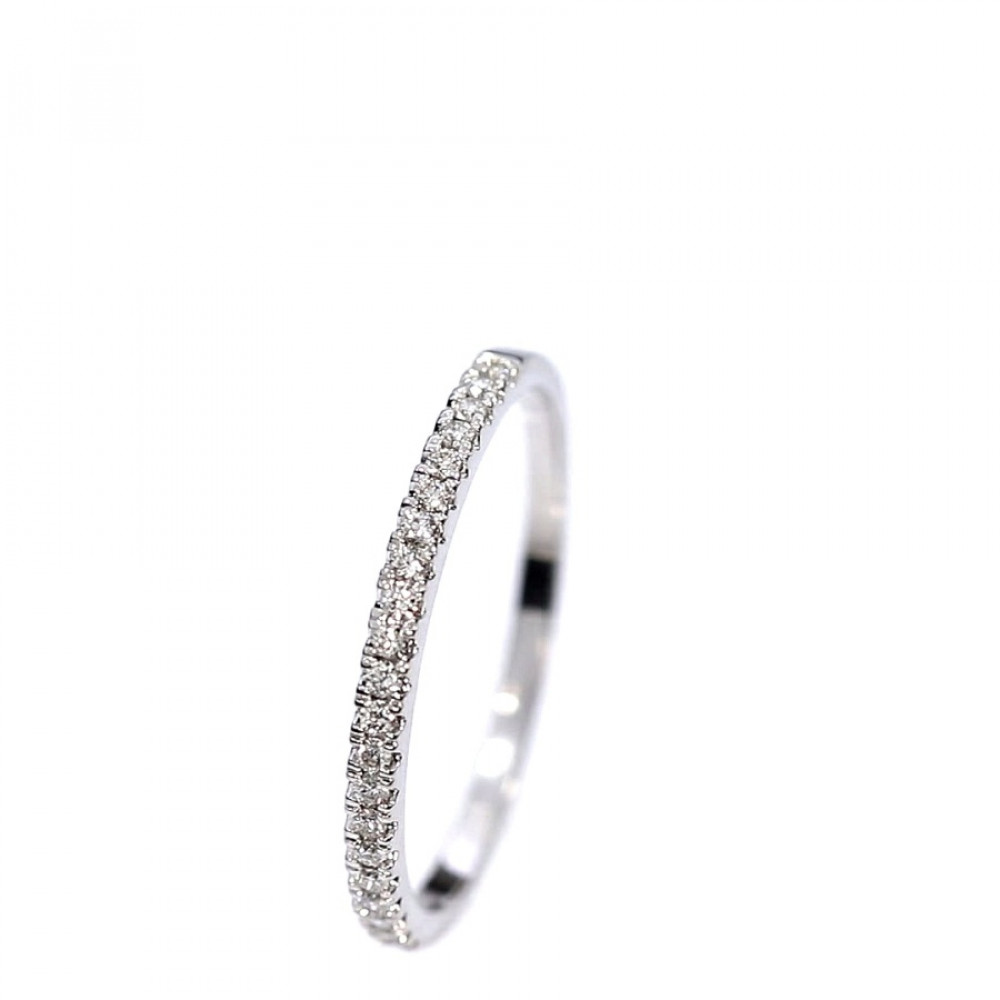 Золотое кольцо с бриллиантами