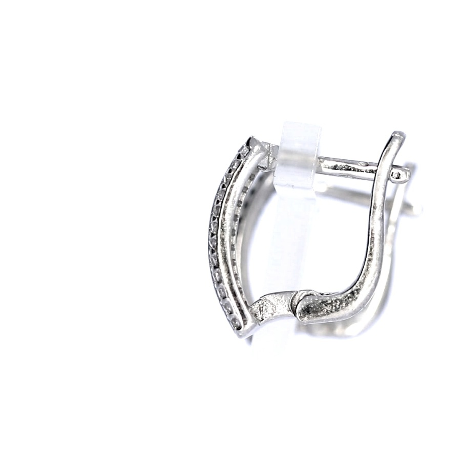 Silver earrings with zircon