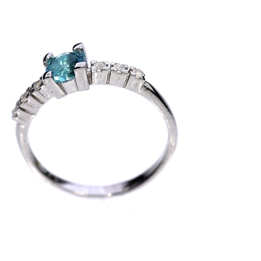 Sidabrinis žiedas su cirkoniu