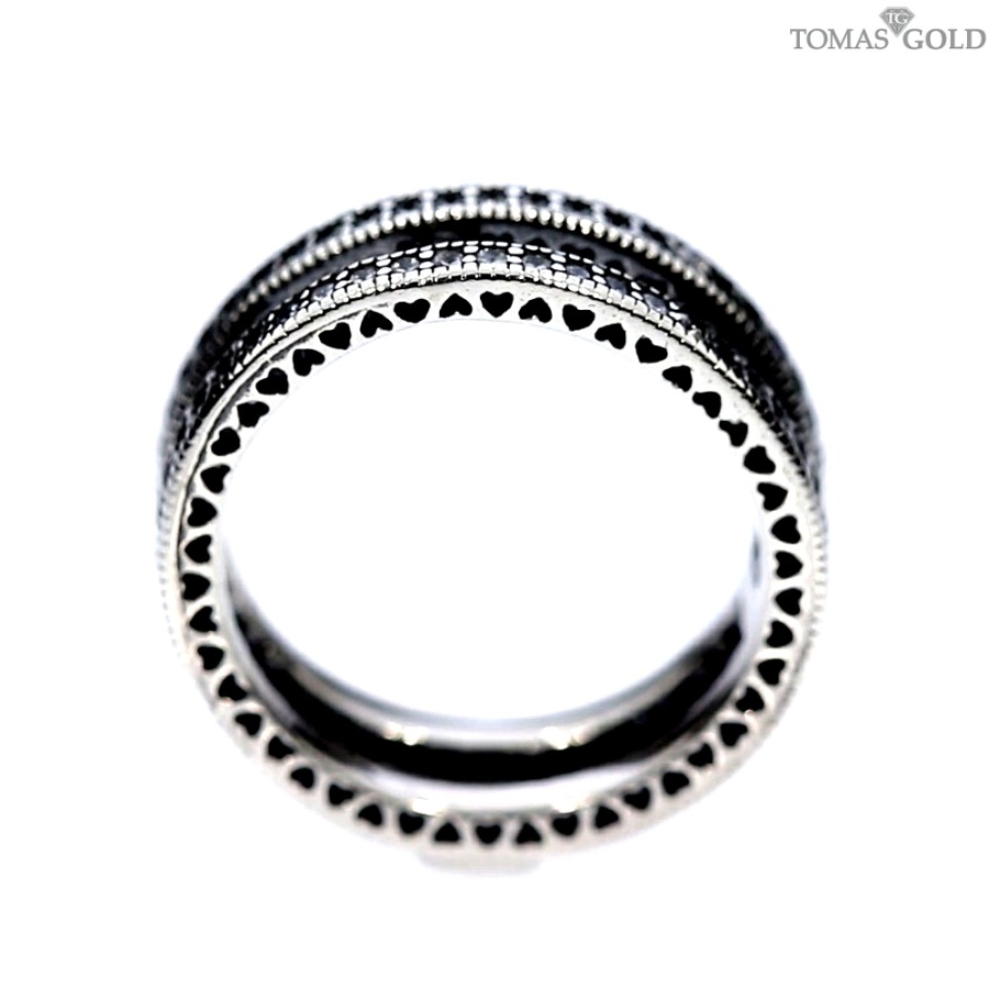 Silver ring with zircon