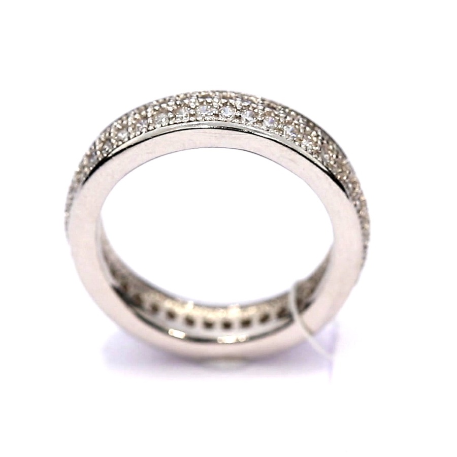 Silver ring with zircon