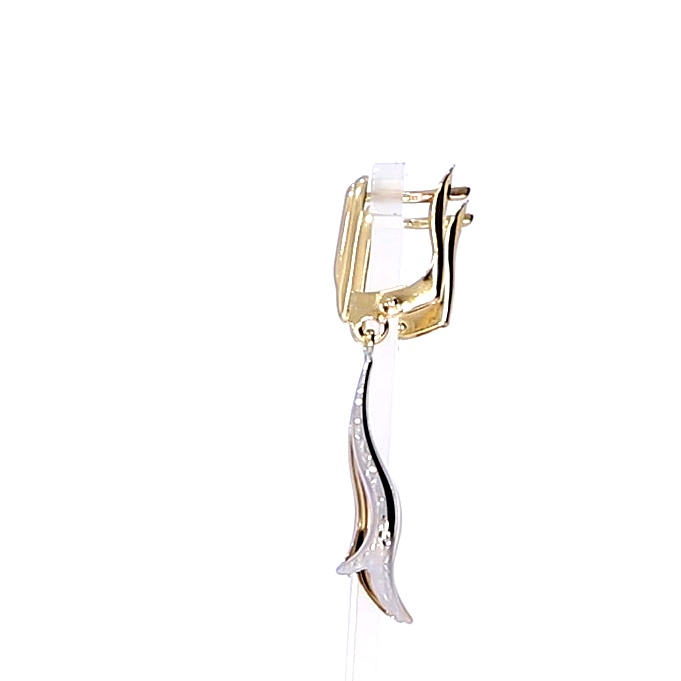 Kuldsed kõrvarõngad