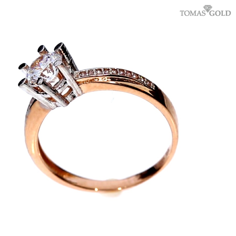 Золотое кольцо с цирконом