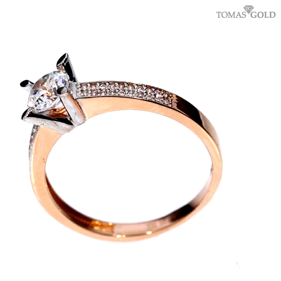 Золотое кольцо с цирконом