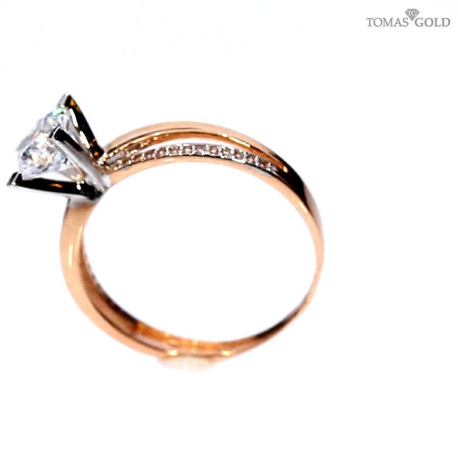 Золотое кольцо с цирконом