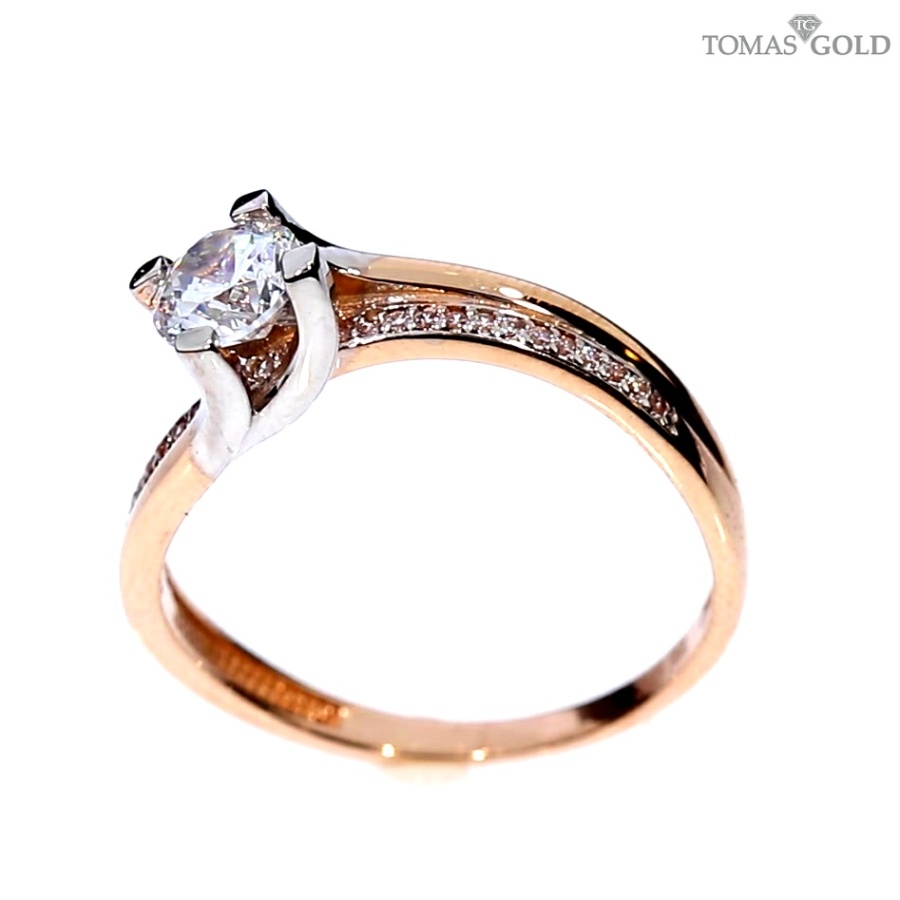 Золотое кольцо с цирконом