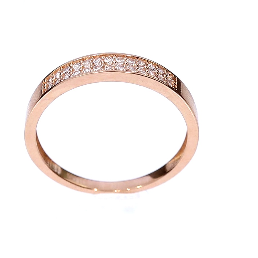 Kuldnesõrmus tsirkoonidega