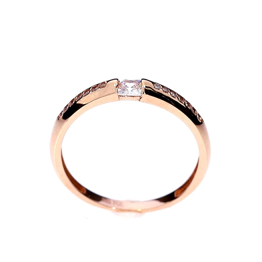 Auksinis žiedas su cirkoniu