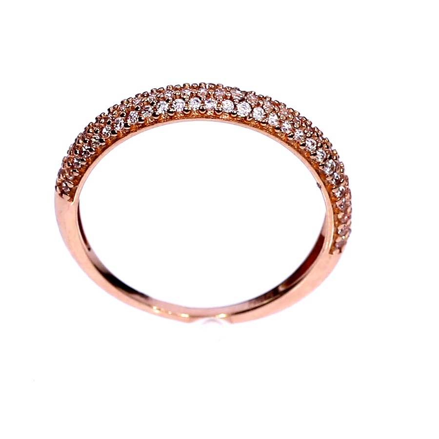 Kuldnesõrmus tsirkoonidega