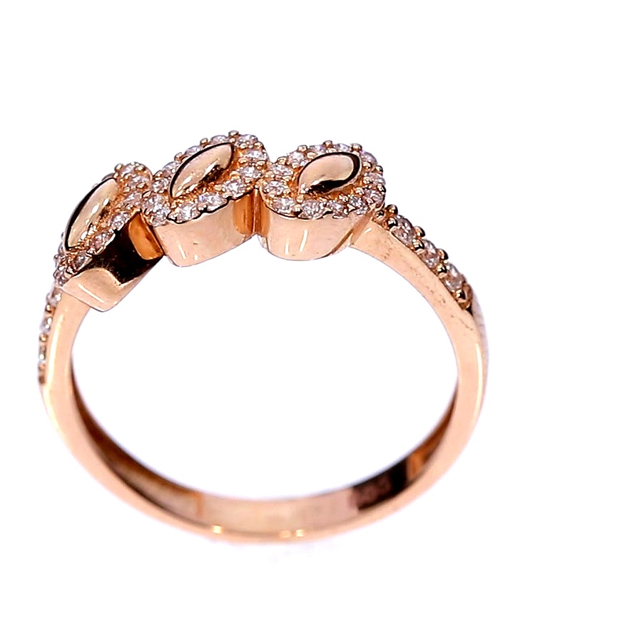 Kuldnesõrmus tsirkoonidega