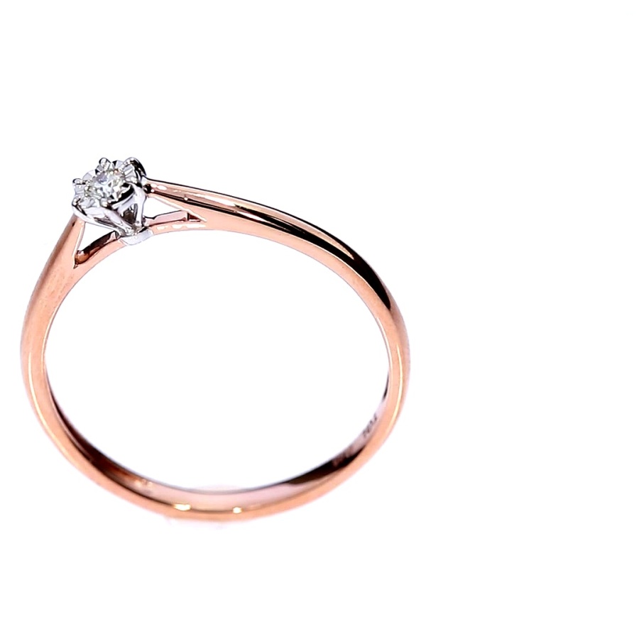 Kuldsõrmus briljandiga