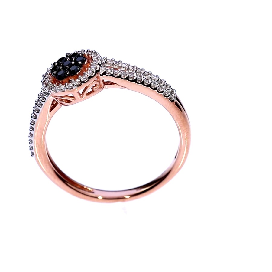 Auksinis žiedas su juoduoju deimantu